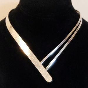 Stunning Taxco 925 Modernist Hammered Collar Necklace 16"